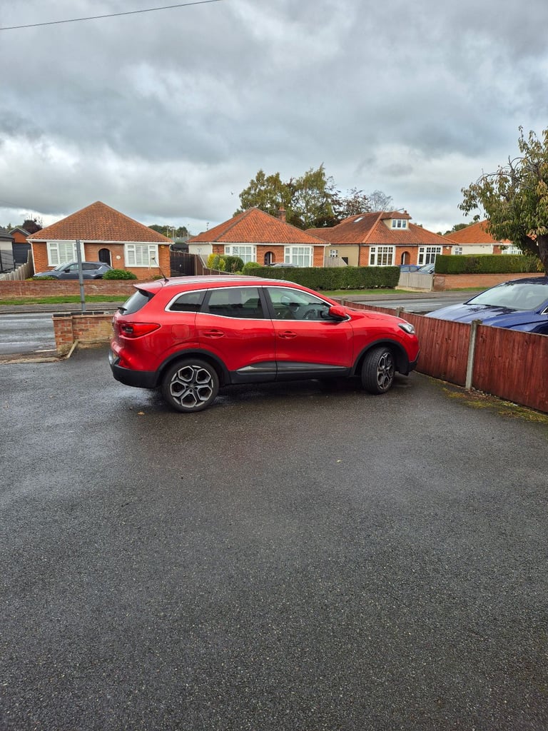 Renault, KADJAR, Dynamique S Nav, 2017 (67), Manual, 1.2 TCE Petrol, 40K miles