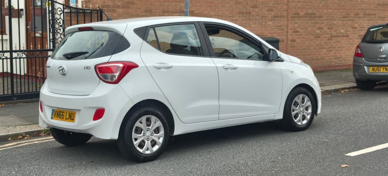 image for 2016 Hyundai i10 1.2petrol ULEZ free 1 year mot