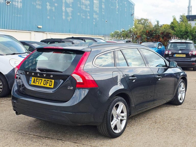 VOLVO V60 2.0 D2 SE Nav Euro 6 (s/s) 5dr 2017