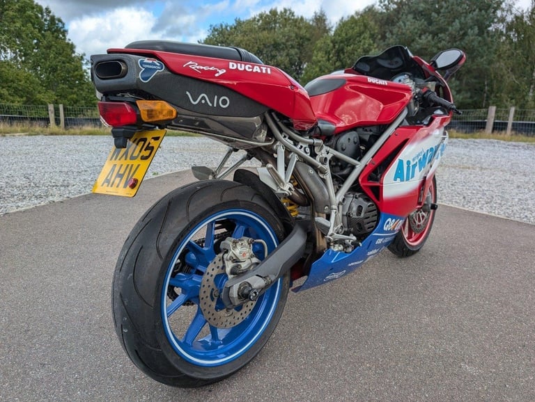 2005 DUCATI 749
