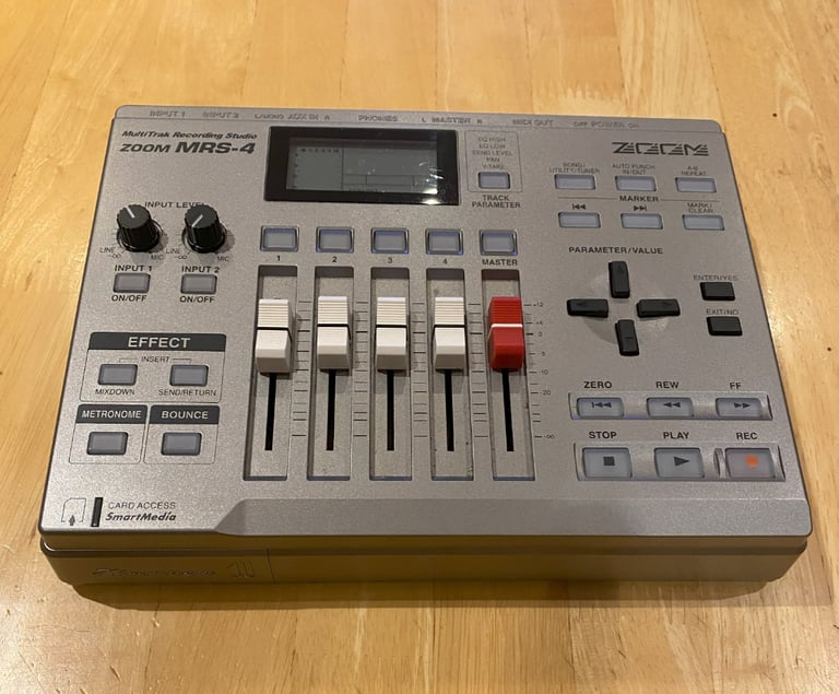 Zoom MRS-4 Portable Multi-Track Digital Recorder