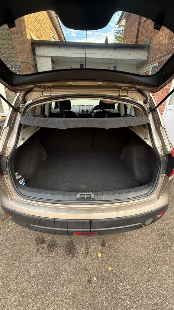 Nissan, QASHQAI, Hatchback, 2013, Manual, 1461 (cc), 5 doors