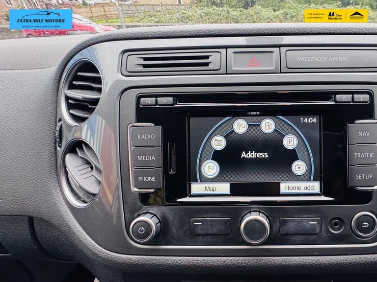 2015 Volkswagen Tiguan 2.0 TDI BlueMotion Tech Match SUV 5dr Diesel Manual 2WD Euro 5 (s/s) (140 ...