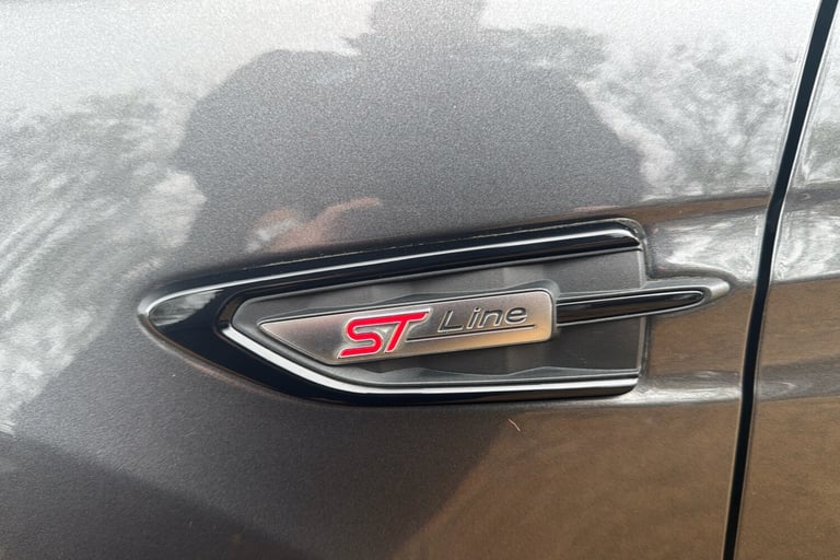  Ford Kuga 2.0 Tdci St Line X Suv 5dr Diesel Powershift Awd Euro 6 s/s 180 Ps