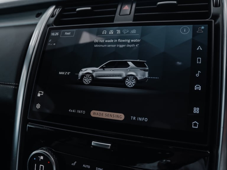 2021 Land Rover Discovery 3.0 D300 R-Dynamic HSE 5dr Auto Station Wagon Diesel Automatic