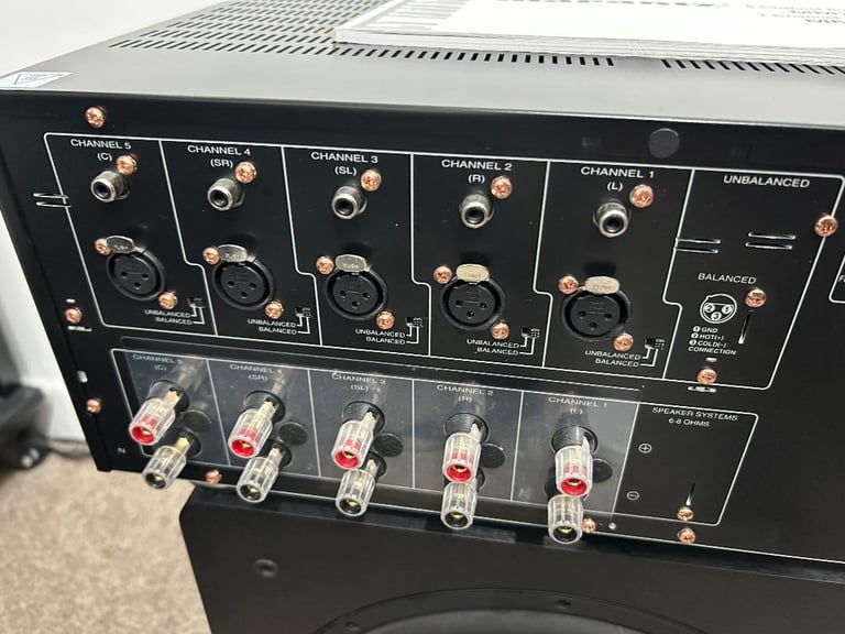 Marantz MM7055 Power Amplifier 5 channel RCA or Balanced XLR 140 wpc at 8 ohms