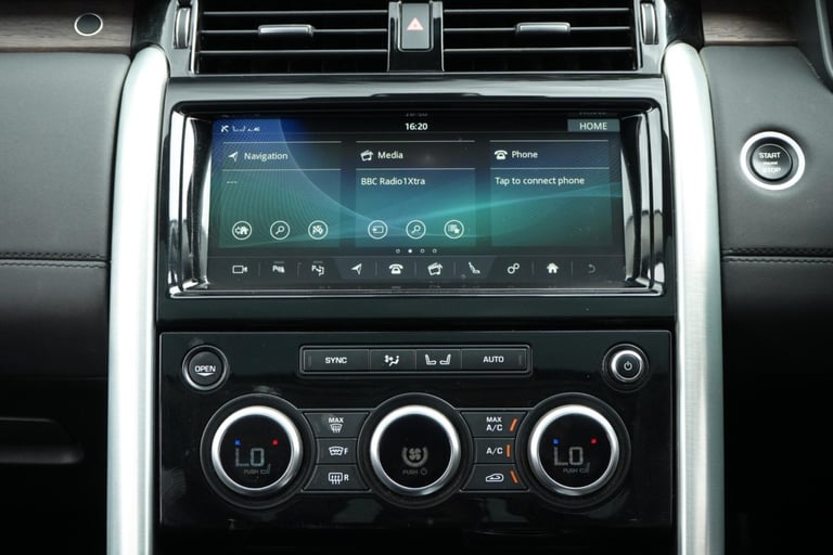 2019 Land Rover Discovery 3.0 SD V6 HSE Auto 4WD Euro 6 (s/s) 5dr ESTATE Diesel Automatic