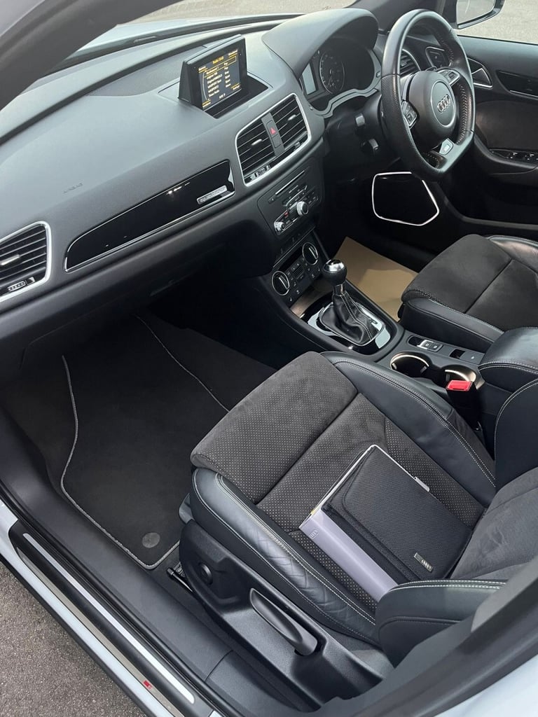 AUDI Q3 2.0 TDI Black Edition 2018