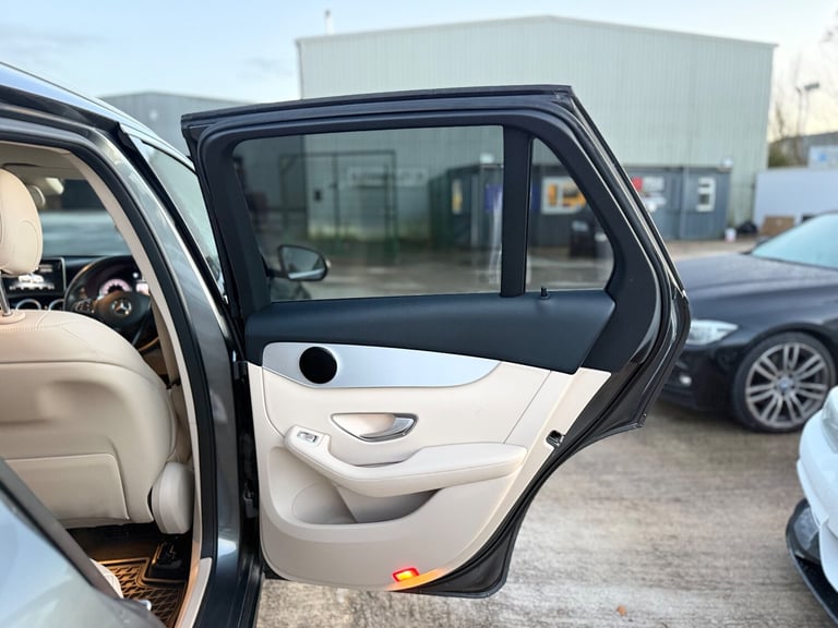 2017 Mercedes-Benz GLC 2.1 GLC220d Sport (Premium) SUV 5dr Diesel G-Tronic