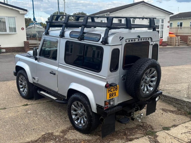 2025 Land Rover Defender 90 2.4 TDCi XS Station Wagon 4WD SWB Euro 4 3dr Diesel Manual