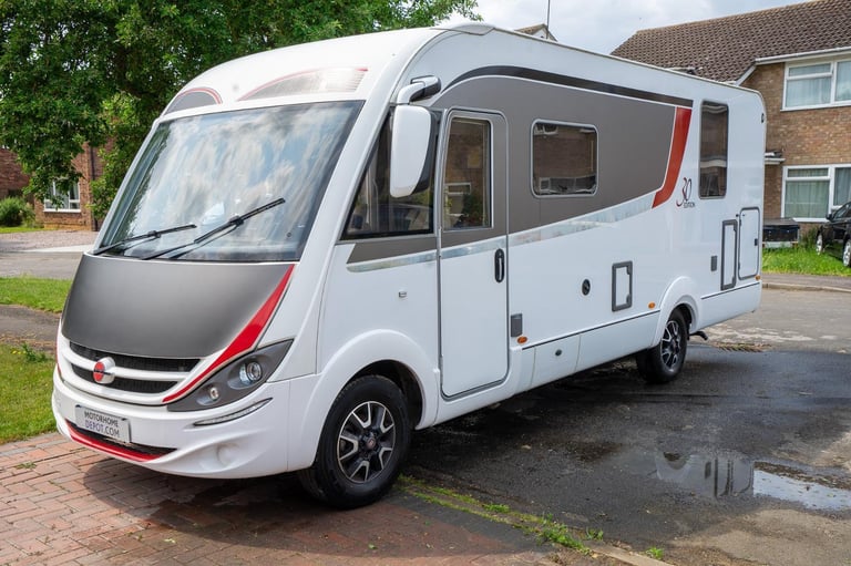 Burstner Viseo I 720 G 4 Berth A Class Motorhome with Island Bed and Garage