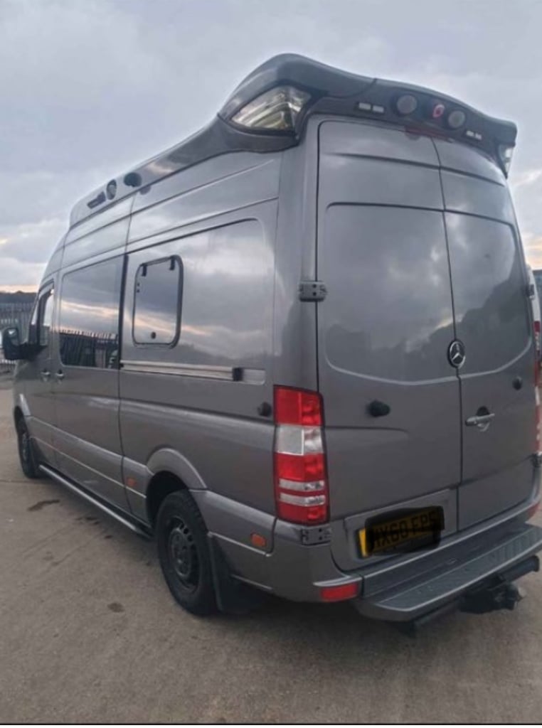 Mercedes-Benz Sprinter Automatic  camper van 
