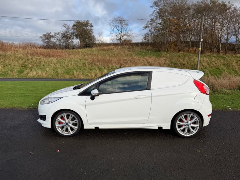 2016 Ford Fiesta 1.5 TDCi Sport Van CAR DERIVED VAN Diesel Manual