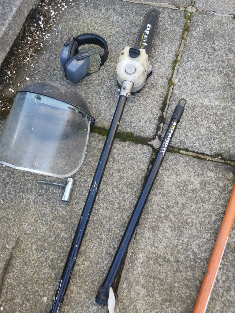 Ryobi 2 stroke strimmer and chainsaw pole saw