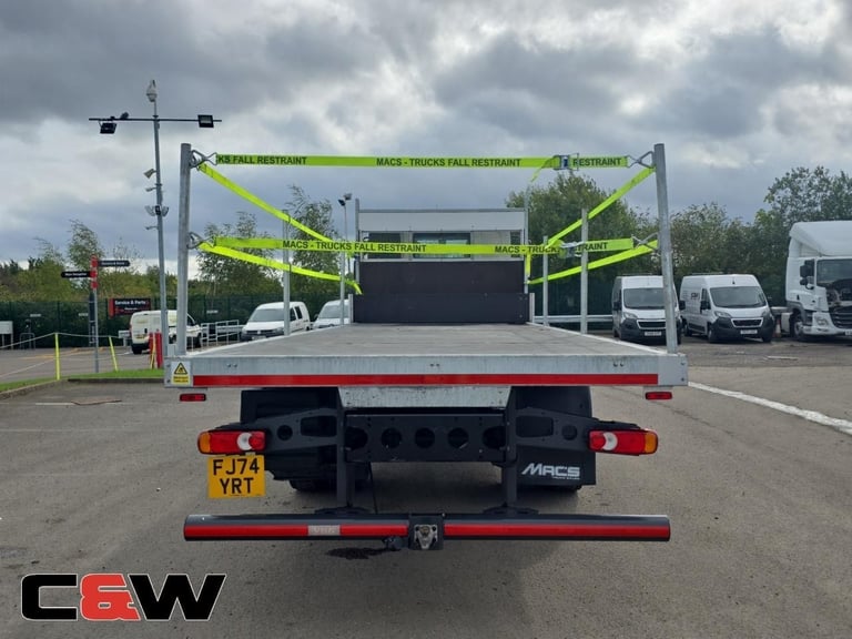 2025 (74)FA LF 230 4x2 Flatbed 18T Day Cab - 44,000Kms