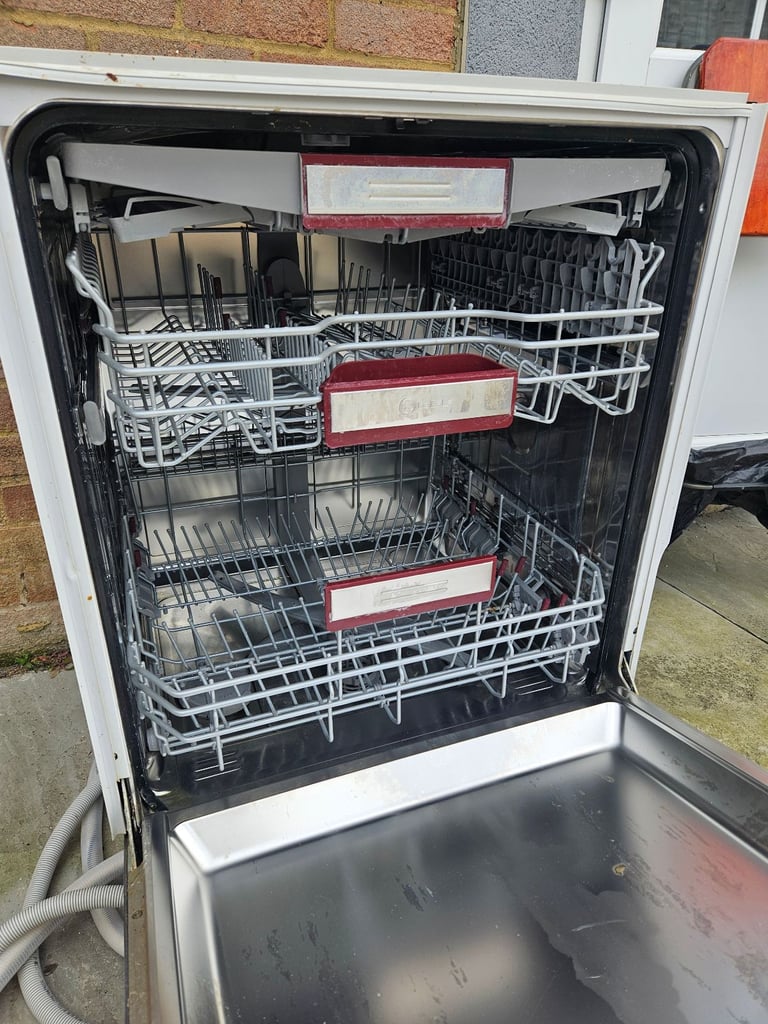 Integrated Dishwasher 