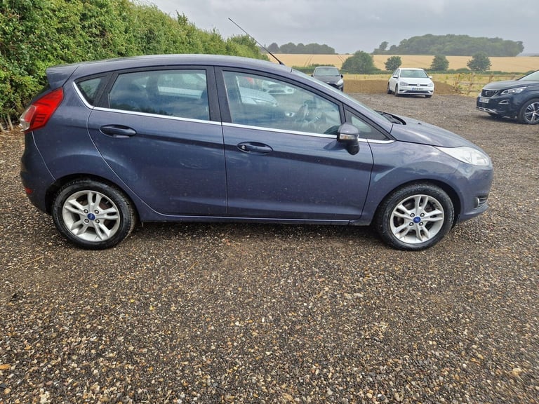 2015 Ford Fiesta 1.0T EcoBoost Zetec Euro 5 (s/s) 5dr Petrol