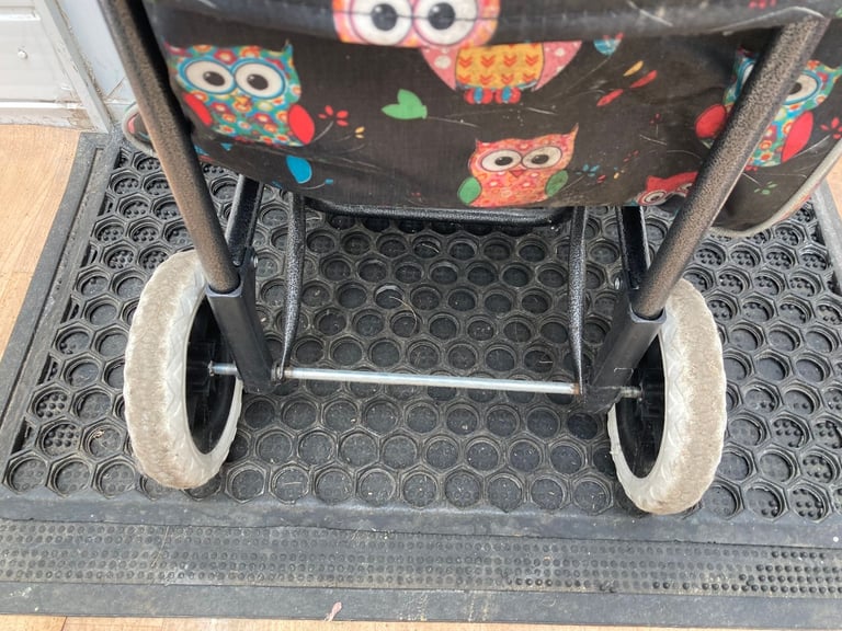 Trolley Shopping Bag with Owl design – collect only