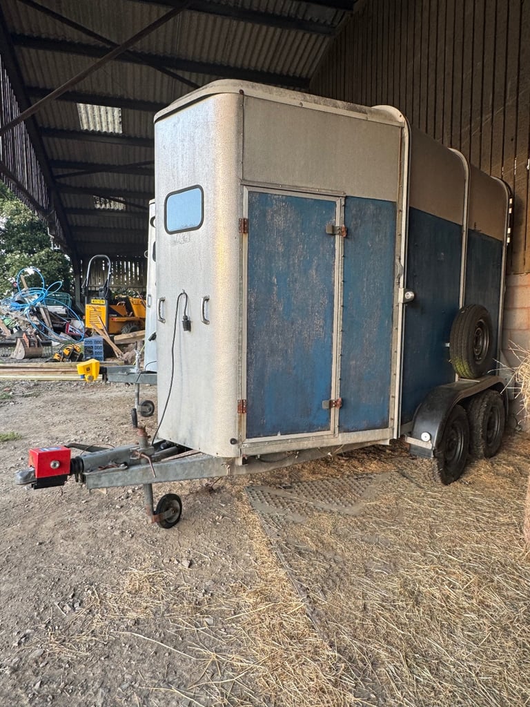 Ifor Williams - Hb505 - Alloy floor 
