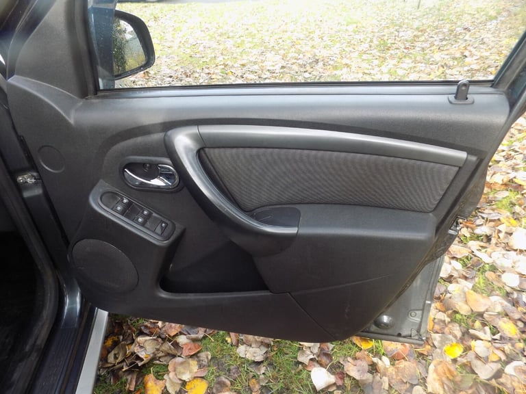 2016 Dacia Duster 1.5 dCi 110 Laureate 5dr 4X4 HATCHBACK Diesel Manual