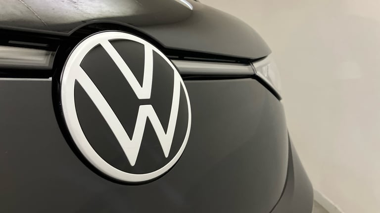 2025 Volkswagen ID.Buzz 210kW Style Pro 86kWh 5dr LWB Auto [7 Seat] Electric Estate Estate Electr...