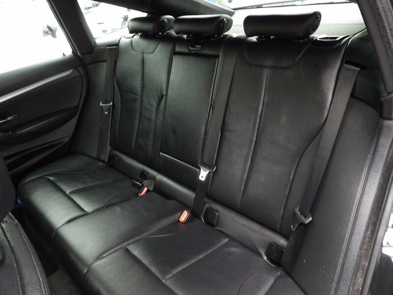 2013 BMW 3 Series 328i Luxury 5dr Step Auto HATCHBACK PETROL Automatic
