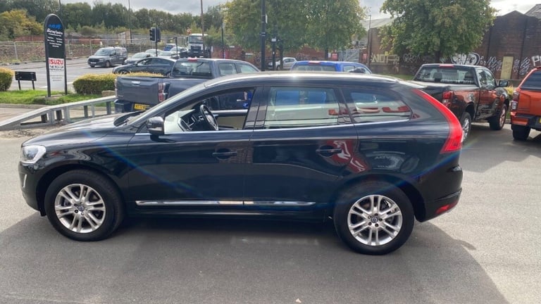  Volvo XC60 D5 [220] SE Lux Nav 5dr AWD Diesel