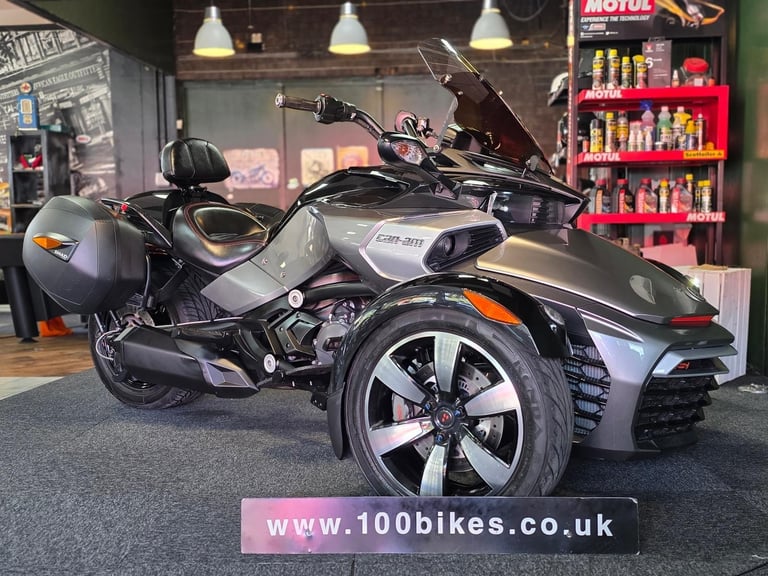 image for 2016 CAN-AM SPYDER F3 1330 ACE 6 SPEED TRIKE 18,000 MILE'S 