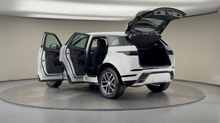 2025 Land Rover Range Rover Evoque 1.5 P270e 12.17kWh Dynamic SE SUV 5dr Petrol Plug-in Hybrid Au...
