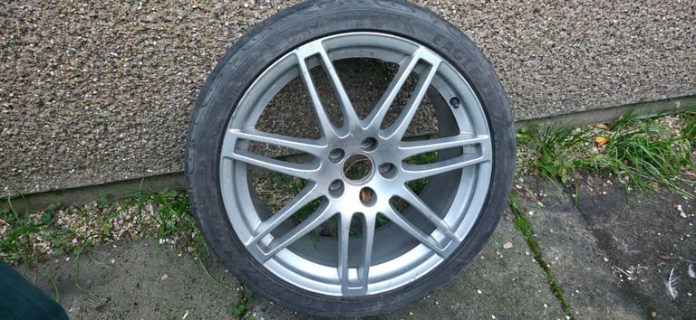 Audi 19" alloy