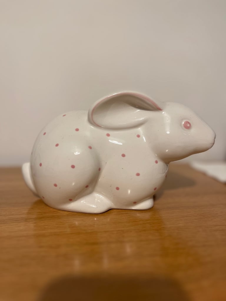 Pink & white polka dot rabbit moneybox from Tiffany