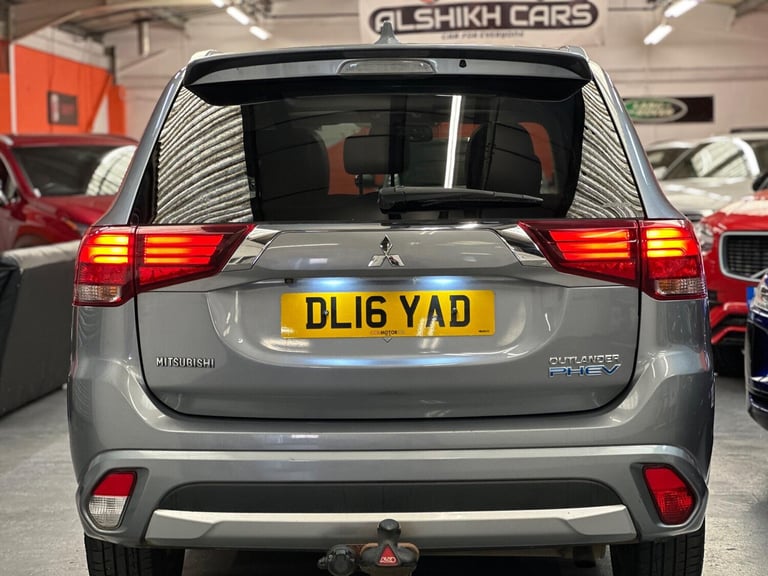  Mitsubishi Outlander 2.0h 12kWh GX5h CVT 4WD Euro 6 (s/s) 5dr Petrol/Electric Hybrid Automatic