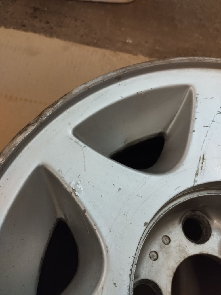 2no Ford Capri 2.8i Special 7"x13" Alloy Wheels