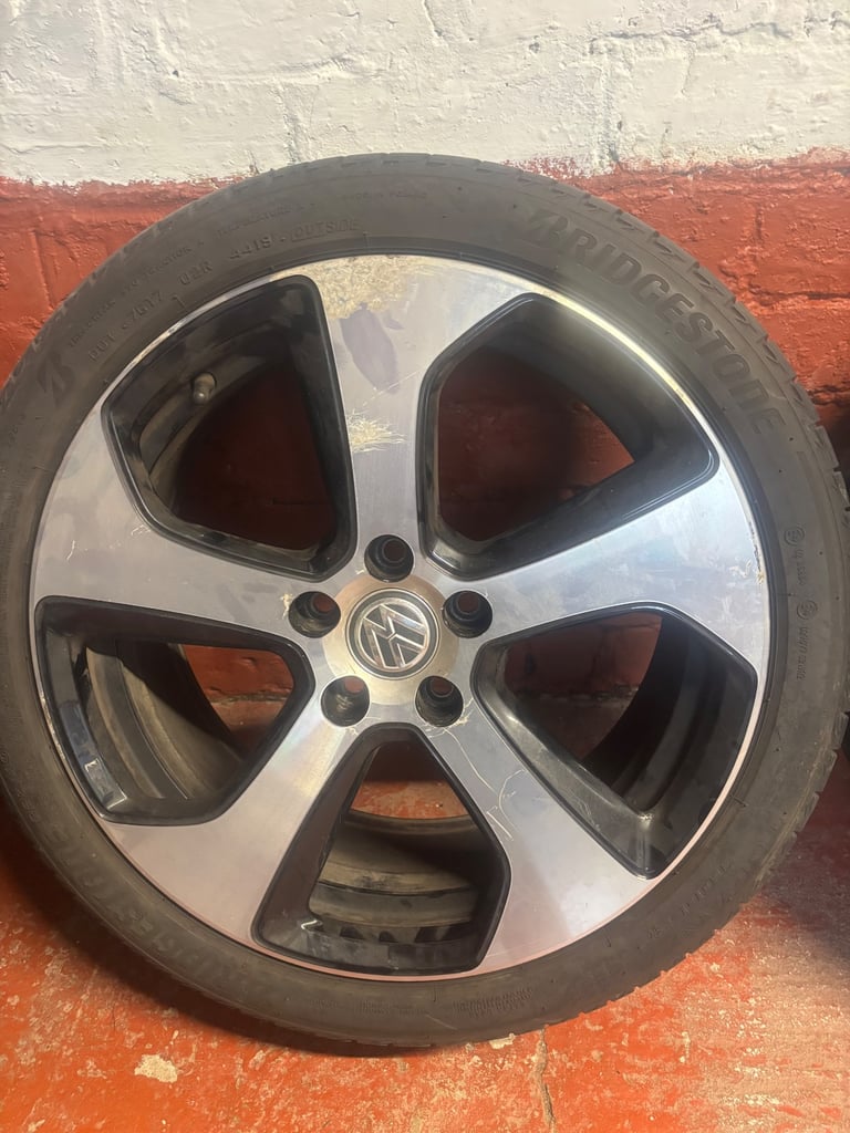 Golf GTI wheels (Caddy)
