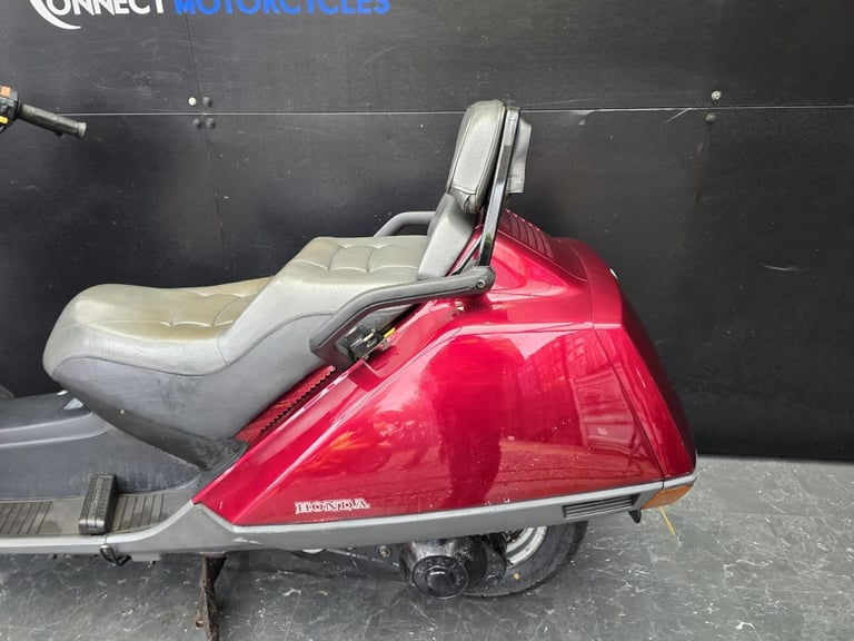HONDA CN250 HELIX 1990 RARE SCOOTER PROJECT HPI CLEAR