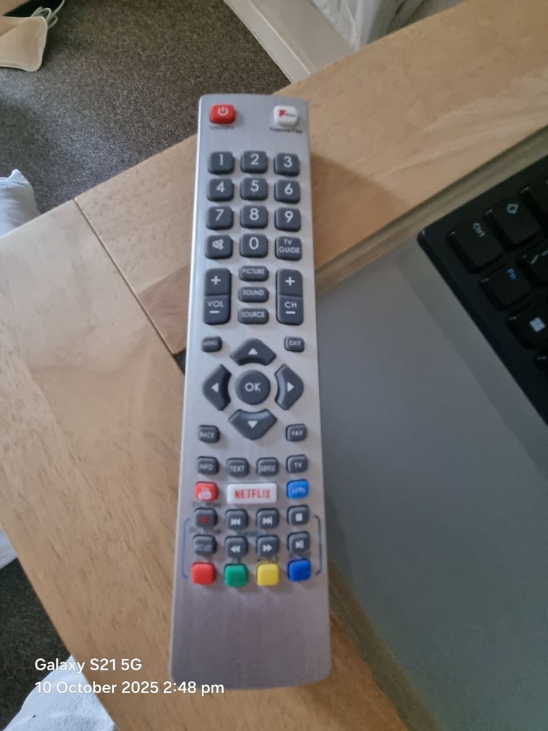 SHARP- smart tv- 32 inches