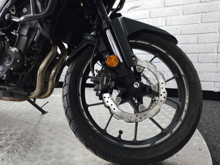 HONDA NX500 (CB500XA-R), 73 REG 532 MILES, ENGINE BARS, FOG LAMPS...