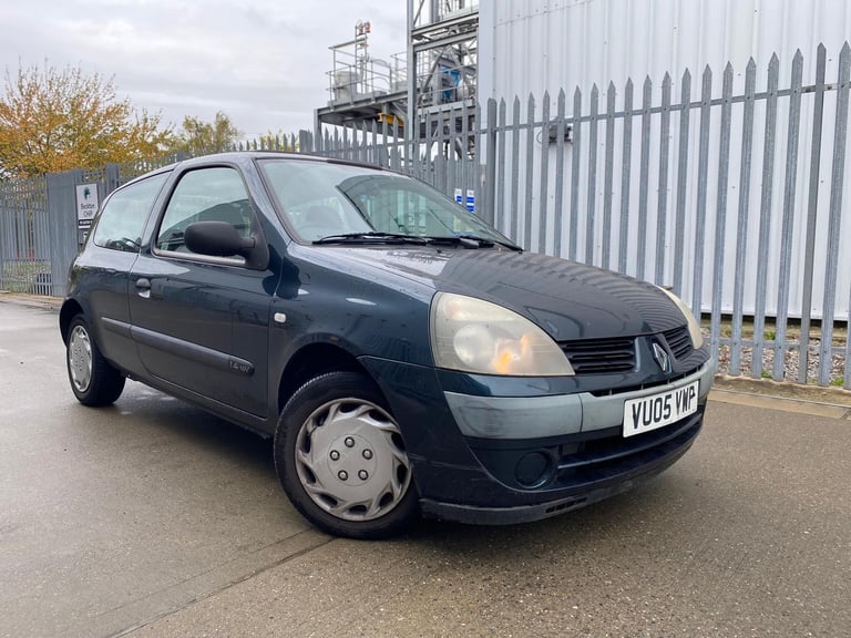 2005 RENUALT CLIO 3DR