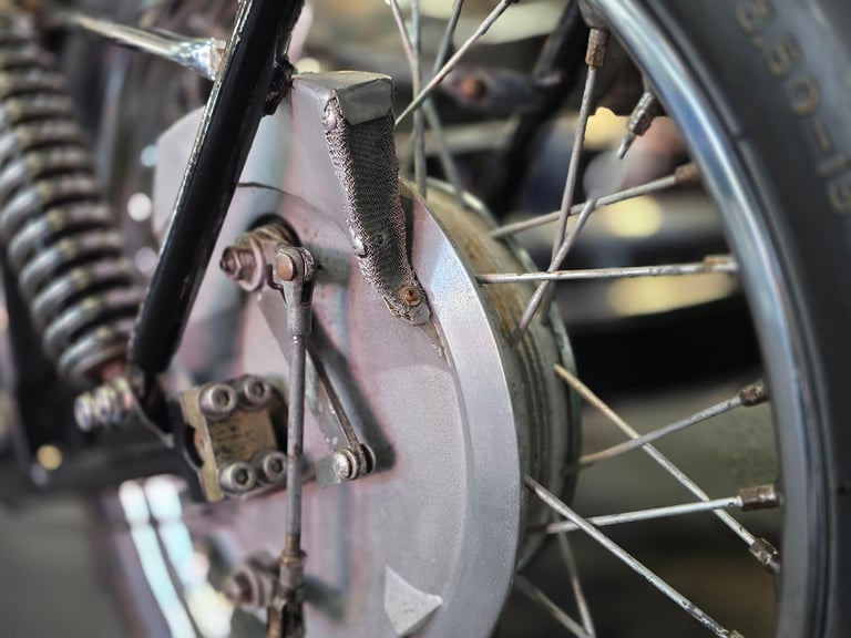 1969 BSA THUNDERBOLT 650 GARRARD WATSONIAN SIDECAR BARN FIND