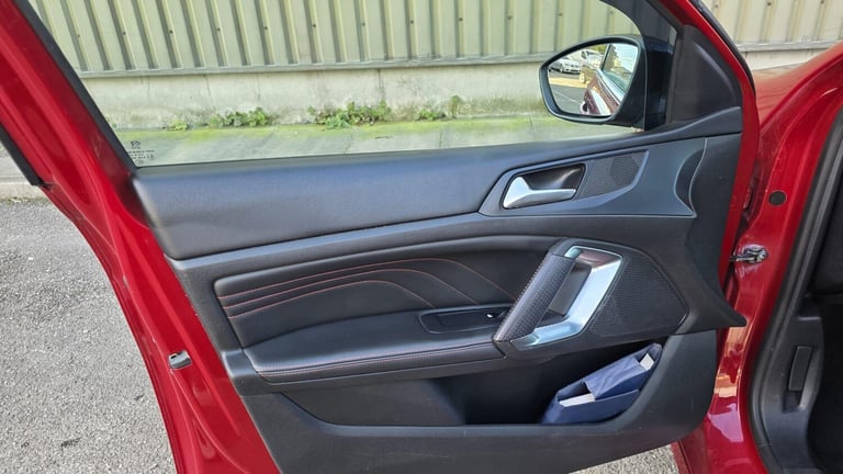 2017 Peugeot 308 1.6 BlueHDi GT Line Euro 6 (s/s) 5dr HATCHBACK Diesel Manual