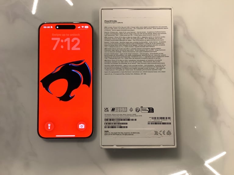 AS NEW iPHONE 15 PRO MAX 256GB WHITE TITANIUM UNLOCKED BOXED 