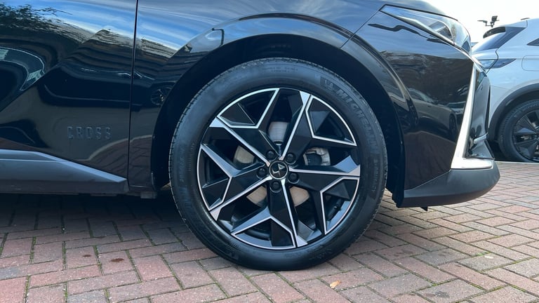 2023 DS Automobiles DS 4 1.2 PureTech Cross Opera Hatchback 5dr Petrol EAT8 Euro 6 (s/s) (130 ps)...