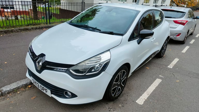 Renault, CLIO, Hatchback, 2013, Manual, 1461 (cc), 5 doors