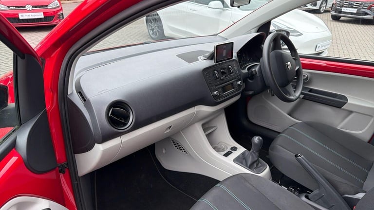  SEAT Mii 1.0 12v Design Mii Hatchback 5dr Petrol Manual Euro 6 (60 ps) Petrol Manual