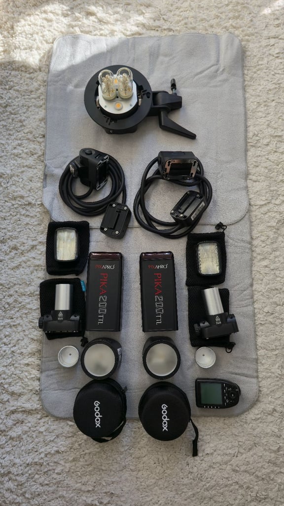 Flash Kit Godox AD200 TTL Flashes