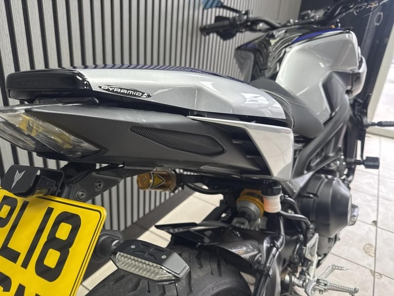 2018 Yamaha MT09Sp naked sport Akrapovic exhaust loads of upgrades