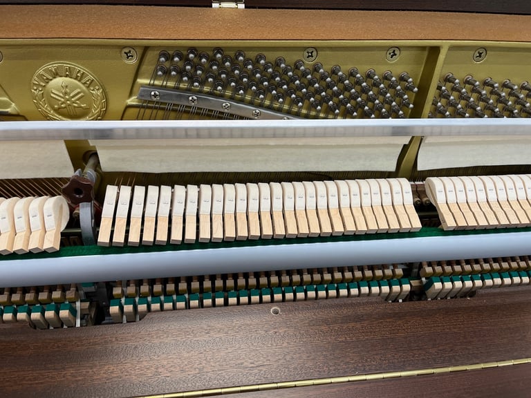 Upright Piano Yamaha  P110N 88 Key (FREE LOCAL DELIVERY TN157 KENT) fully Regulated and Tuned