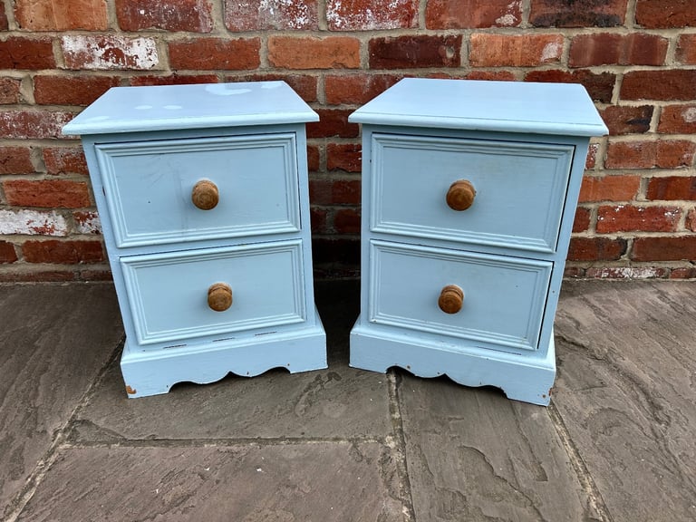 Pair of Solid Pine Bedside Tables for Upcycling Project / Painting - Good Condition 