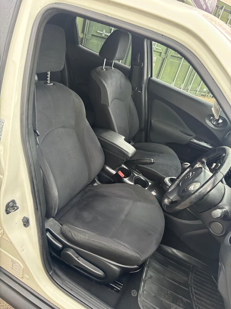 2016 Nissan Juke 1.5 dCi N-Connecta 5dr HATCHBACK Diesel Manual
