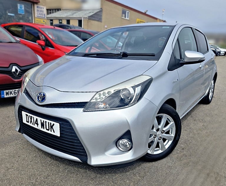 image for 2014 Toyota Yaris 1.5 VVT-i Hybrid Icon+ 5dr CVT HATCHBACK Petrol/Electric Hybrid Automatic